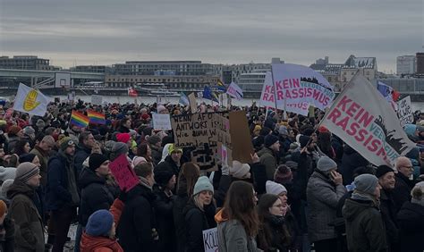 Выброс опасных веществ в Бресте вызвал масштабные протесты