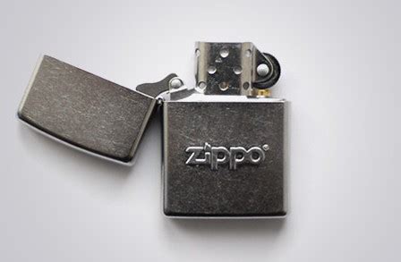 Особенности аутентичных зажигалок Zippo