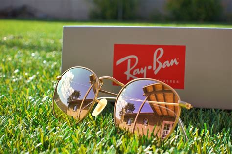 Советы по хранению и очистке солнцезащитных очков Ray Ban